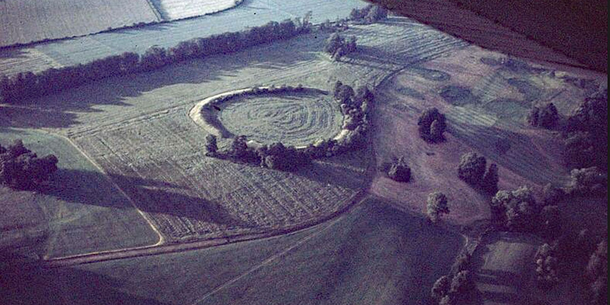 An aerial photograph of the huge henge monument located in the field to the east of Dowth Hall. Photograph by Dr. Daphne Pochin Mould.