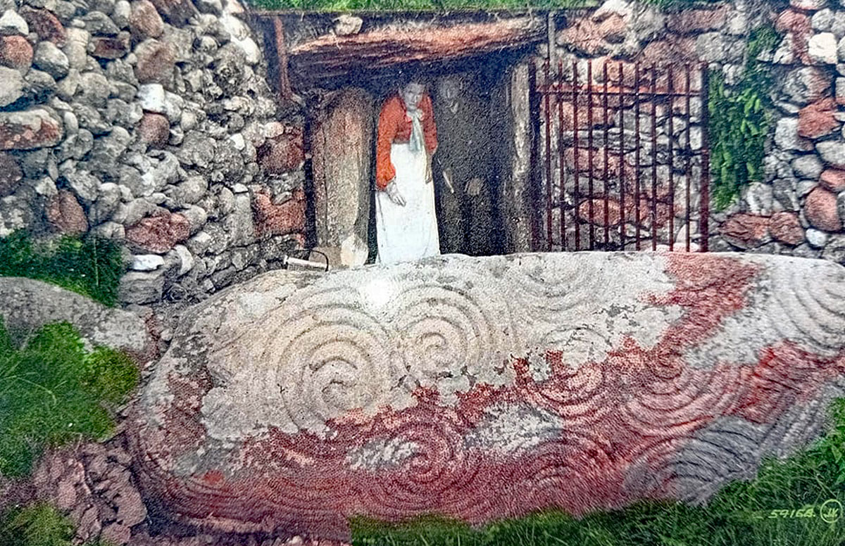 A coloured postcard showing Bob and Anne Hickey, who were both caretakers at Newgrange for many years.