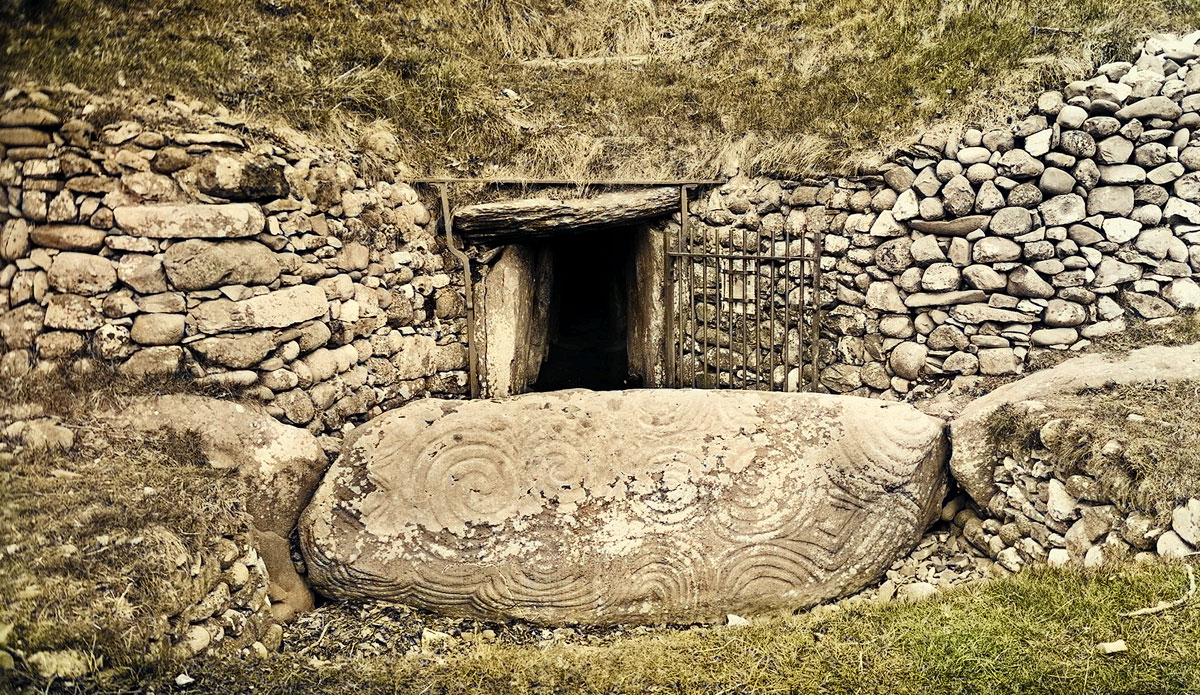 Kerbstone 1, the Entrance Stone at Newgrange photographed by William A. Green.