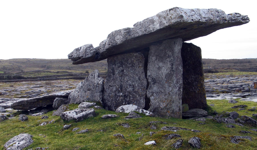 Poulnabrone dolmen, County Clare.