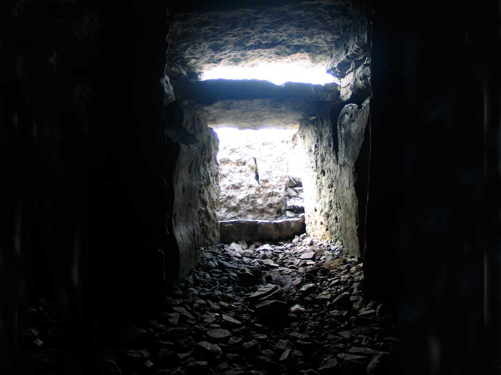 Portal to Cairn G.