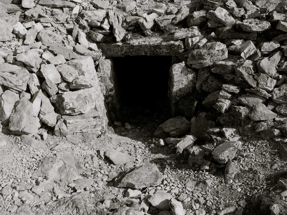 Portal to Cairn K.