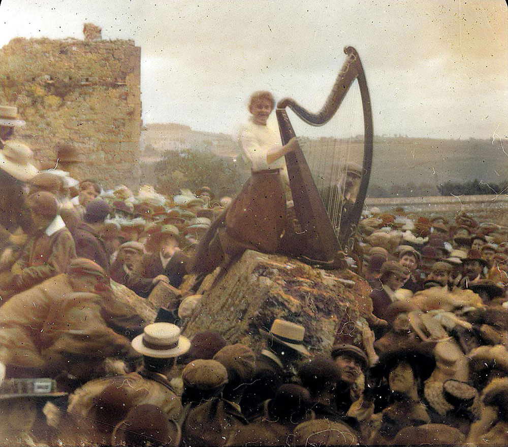 Harping at Cashel in 1910.