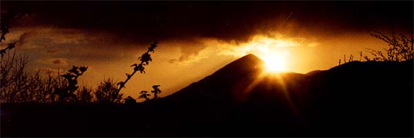 The
        Rolling Sun of Boheh, 22 April 2000.