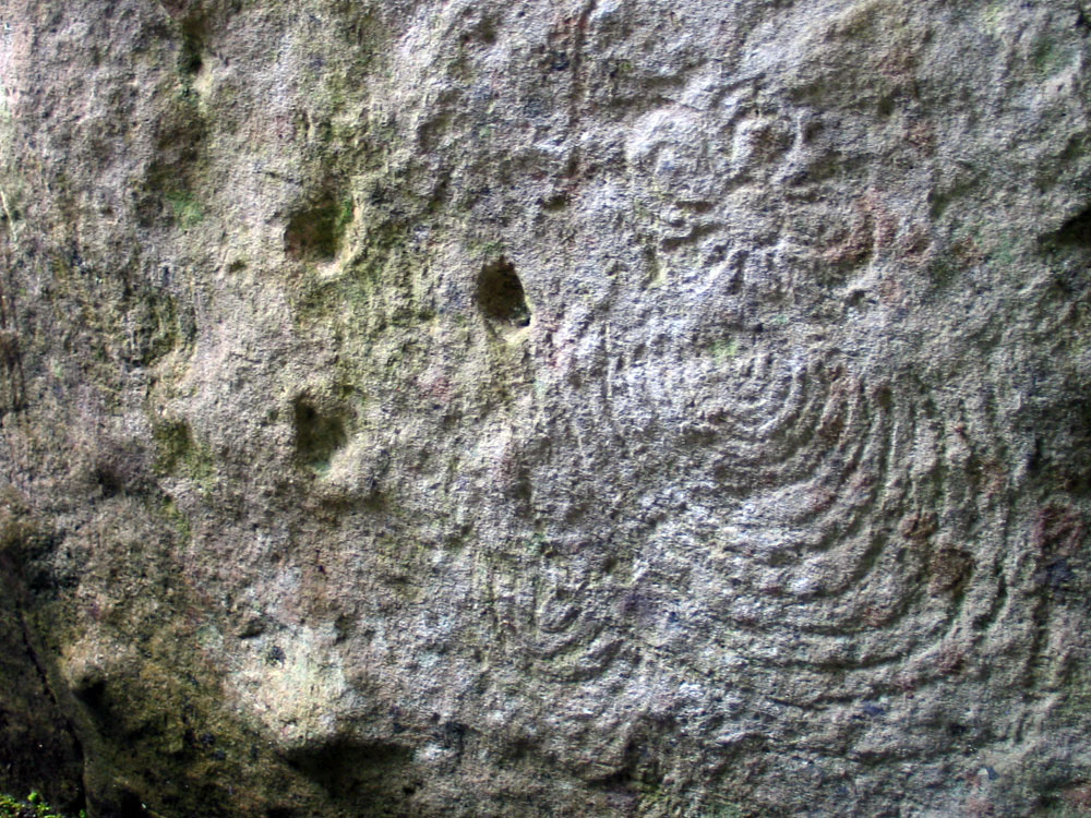 Carvings within the passageway.