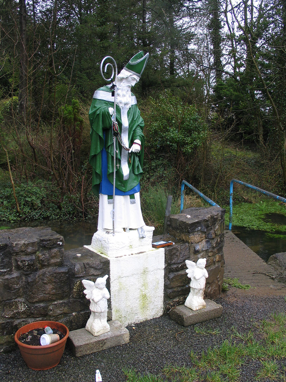 Statue of Saint Patrick by the well of Ogulla near Tulsk.