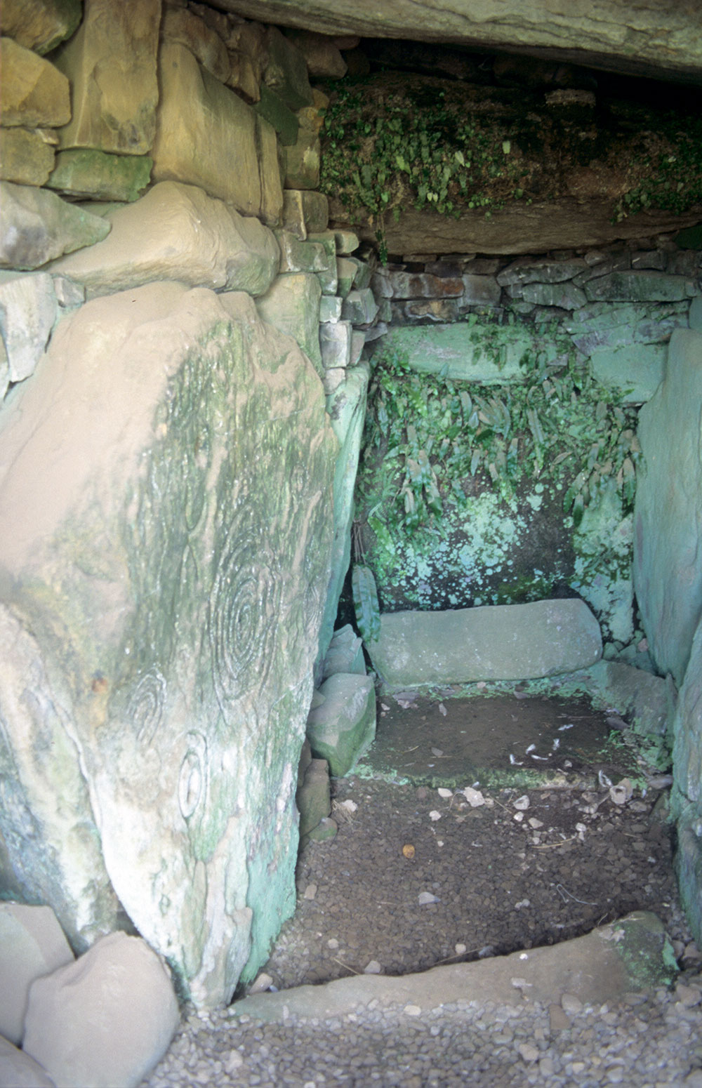 The
    interior of the Mound of Hostages.
